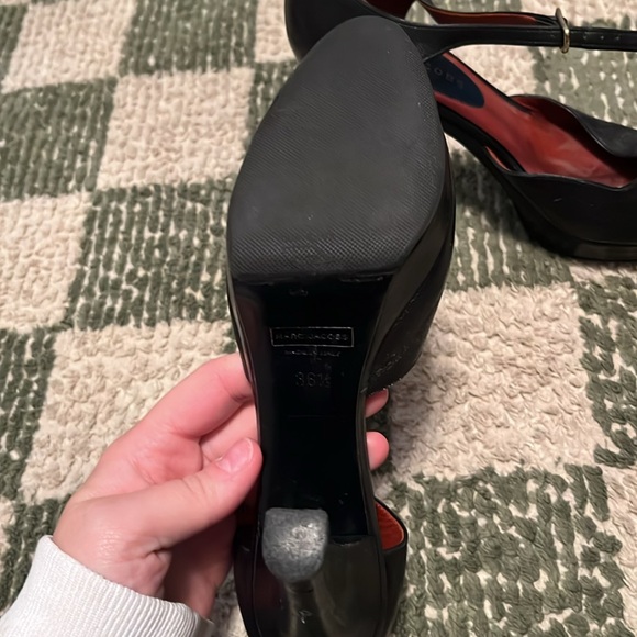 Marc Jacobs Women's Black Courts - Picture 4 of 6